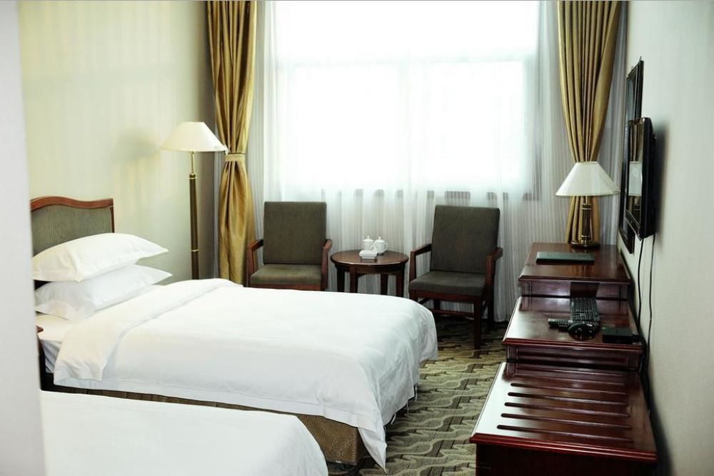 Huatian Grand Hotel Dengfeng ภายนอก รูปภาพ