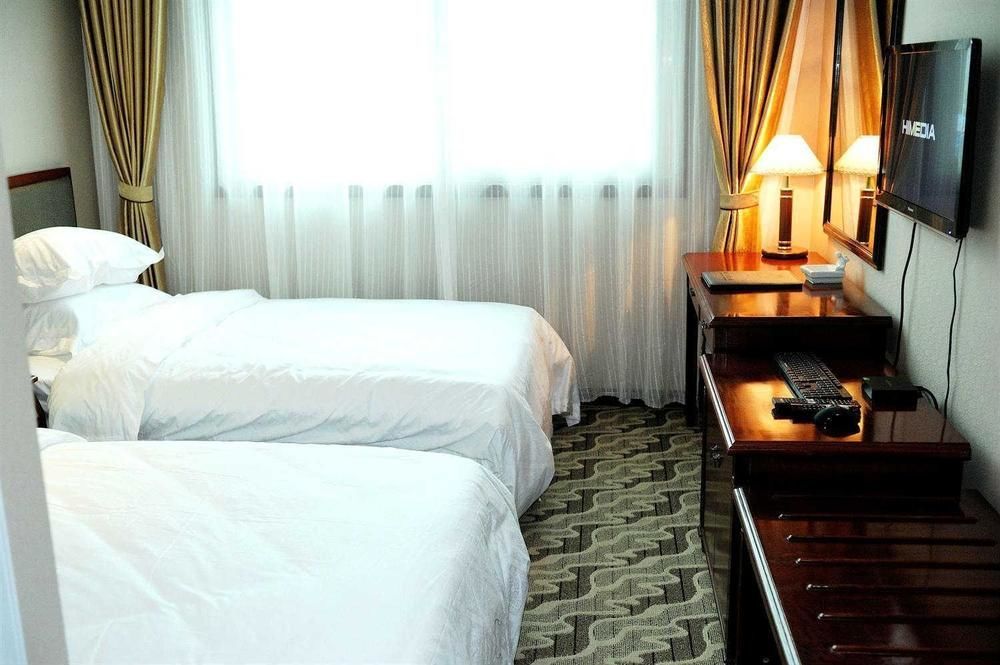 Huatian Grand Hotel Dengfeng ภายนอก รูปภาพ